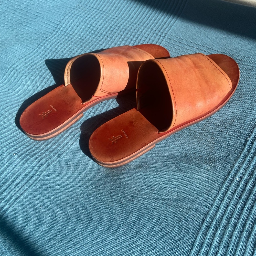 Frye Robin Slide sandals - Picture 3 of 5